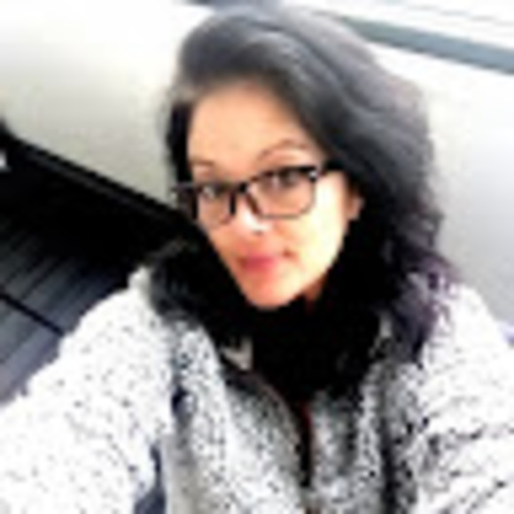 Meet your Posher, Gina - Picture 1 of 1